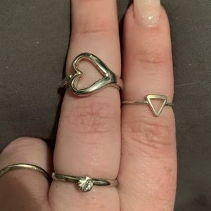 Delicate ring bundle